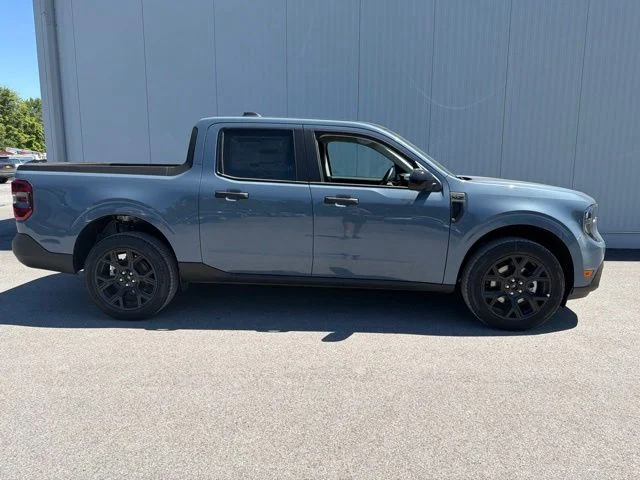 New 2026 Azure Gray Metallic Tri-Coat Ford XLT image 14