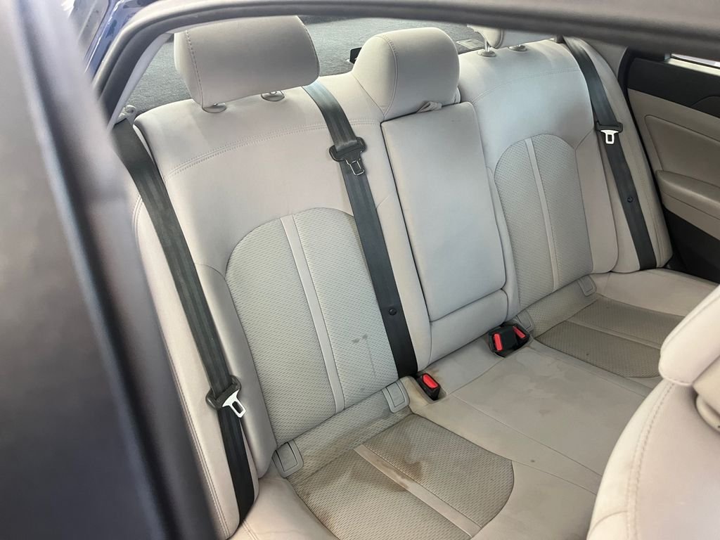 Used 2017 Blue Hyundai Sport image 16