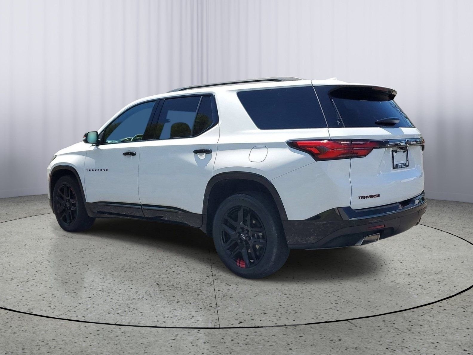 Used 2023 White Chevrolet Premier image 3