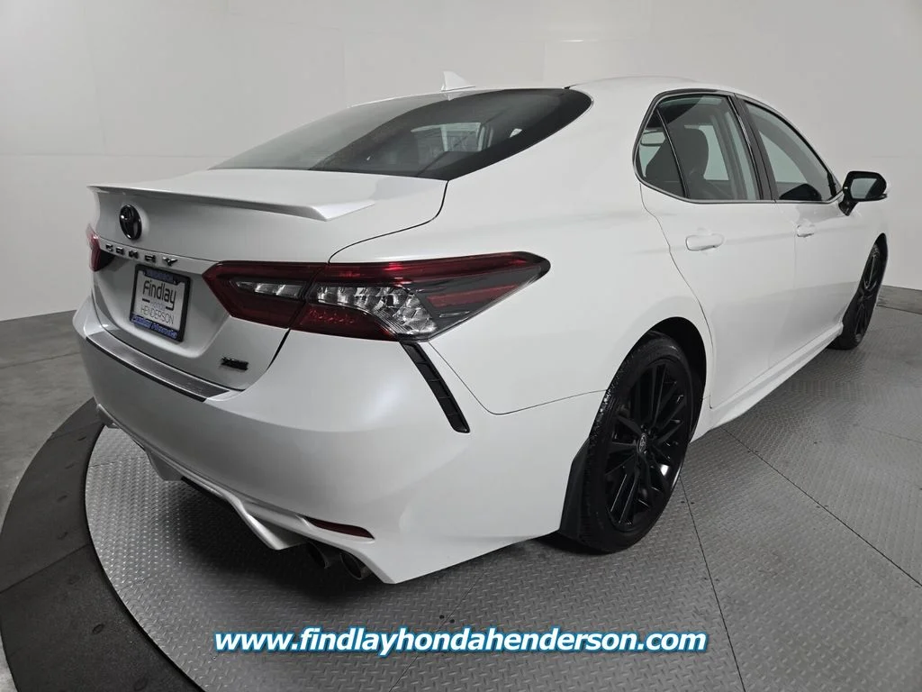 Used 2022 Pearl Toyota XSE image 6