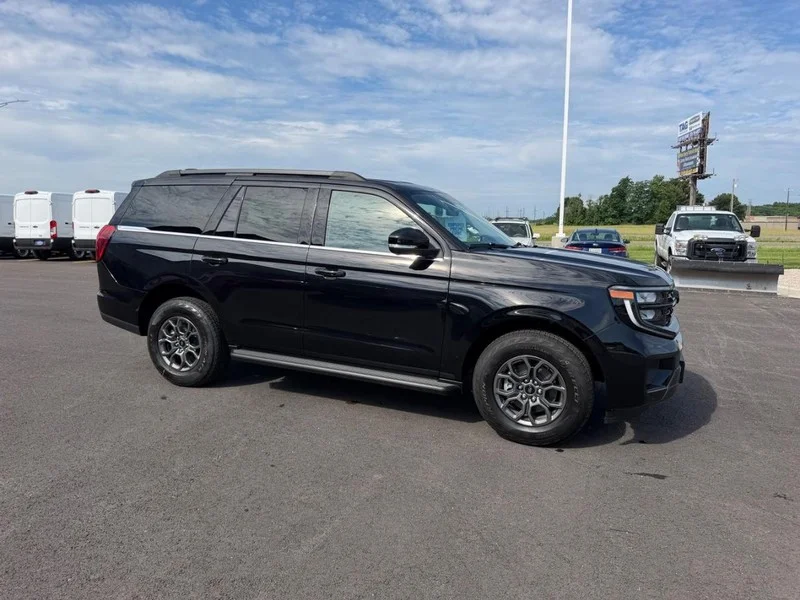 New 2026 Agate Black Metallic Ford Active image 4