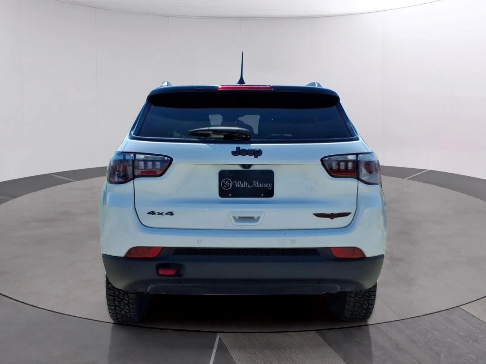 Used 2025 Bright White Clearcoat Jeep Trailhawk image 4
