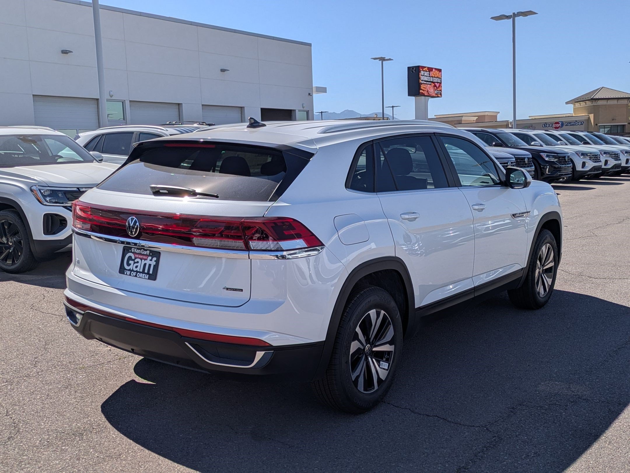 New 2026 White Volkswagen 2.0T SE image 3