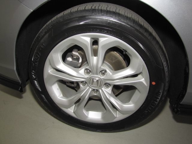 Used 2023 Lunar Silver Metallic Honda LX image 24