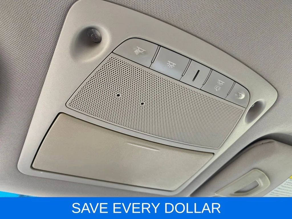 Used 2016 Gray Nissan 2.5 SV image 21