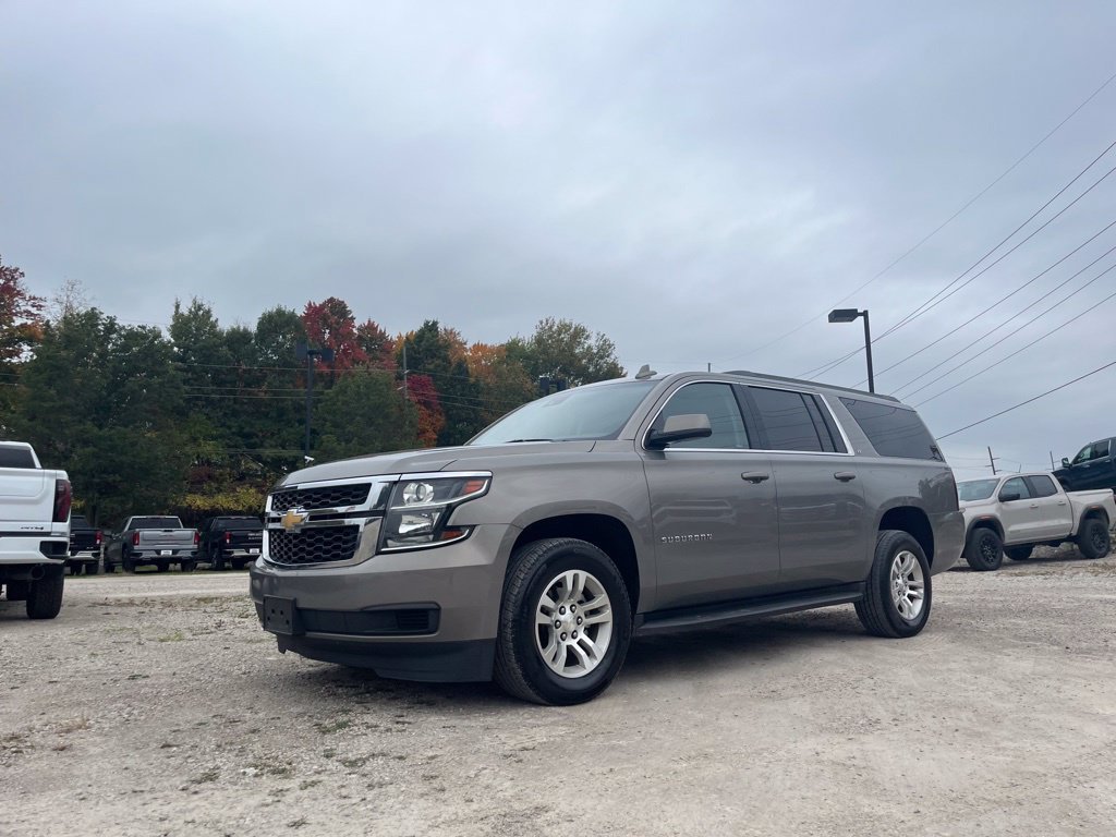 Used 2018 Chevrolet Suburban LT with VIN 1GNSKHKC3JR382618 for sale in Brighton, MI
