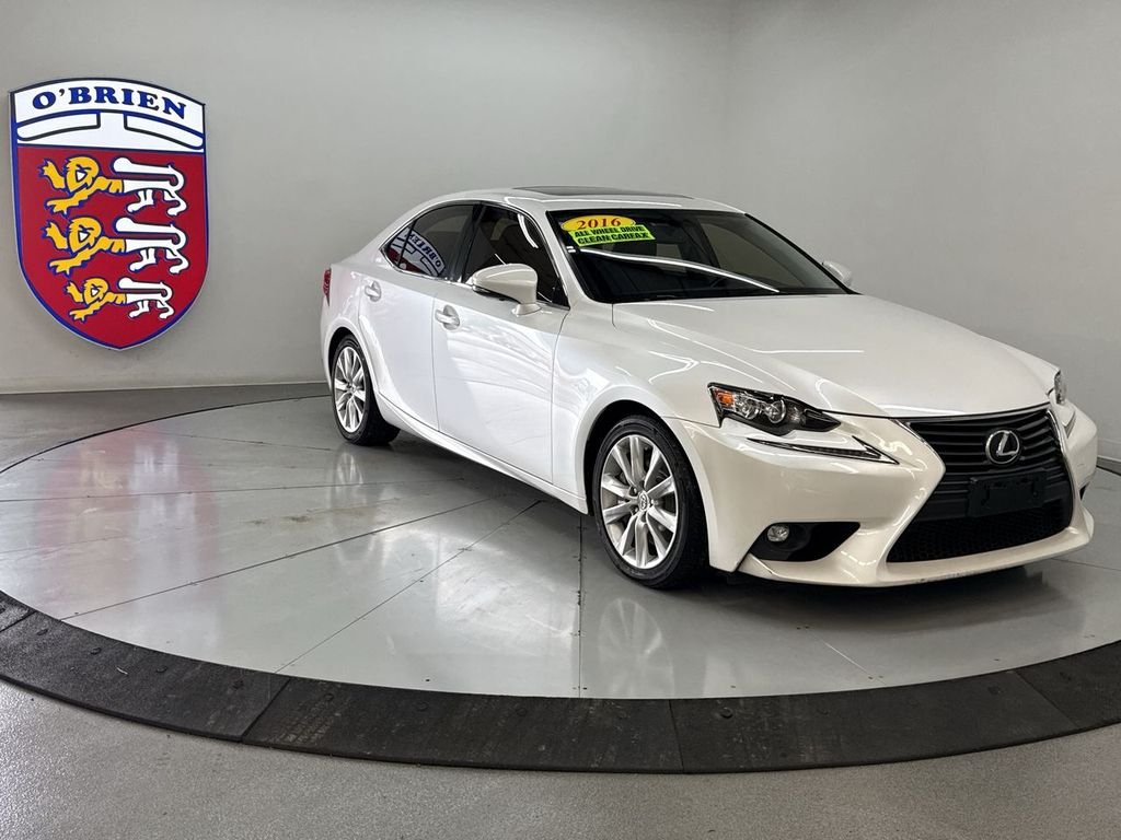 2016 Lexus IS