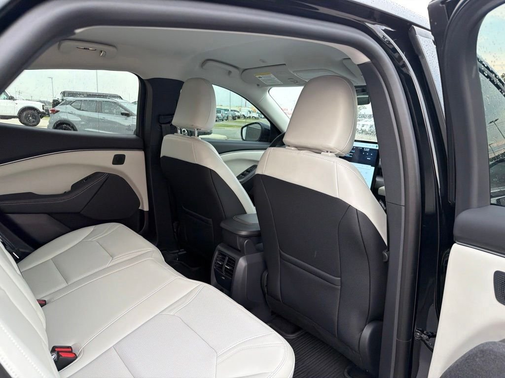 Used 2025 Shadow Black Ford Premium image 19