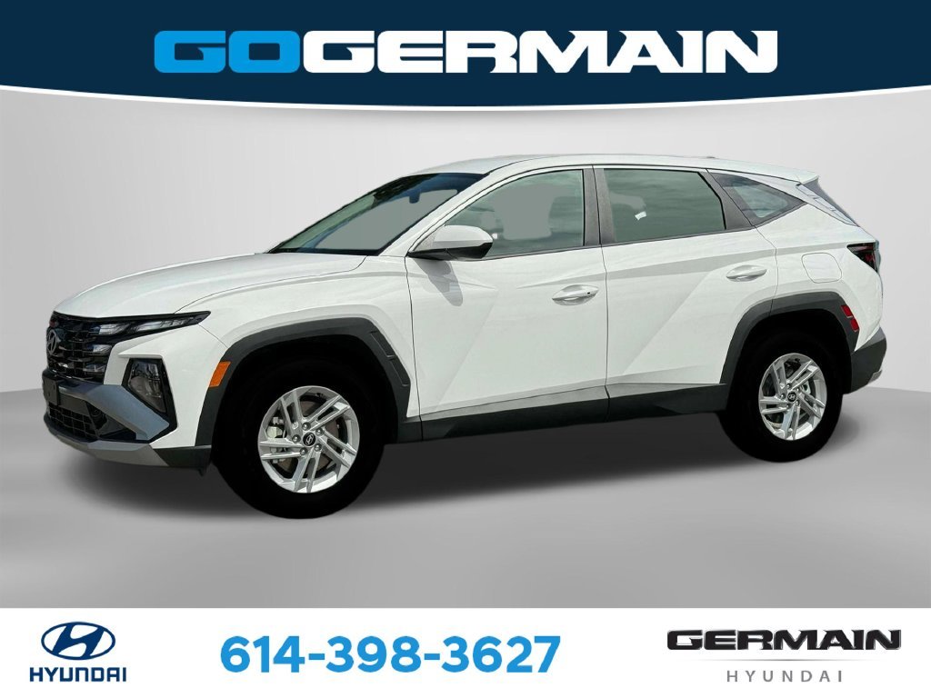 Used 2025 White Hyundai SE image 2