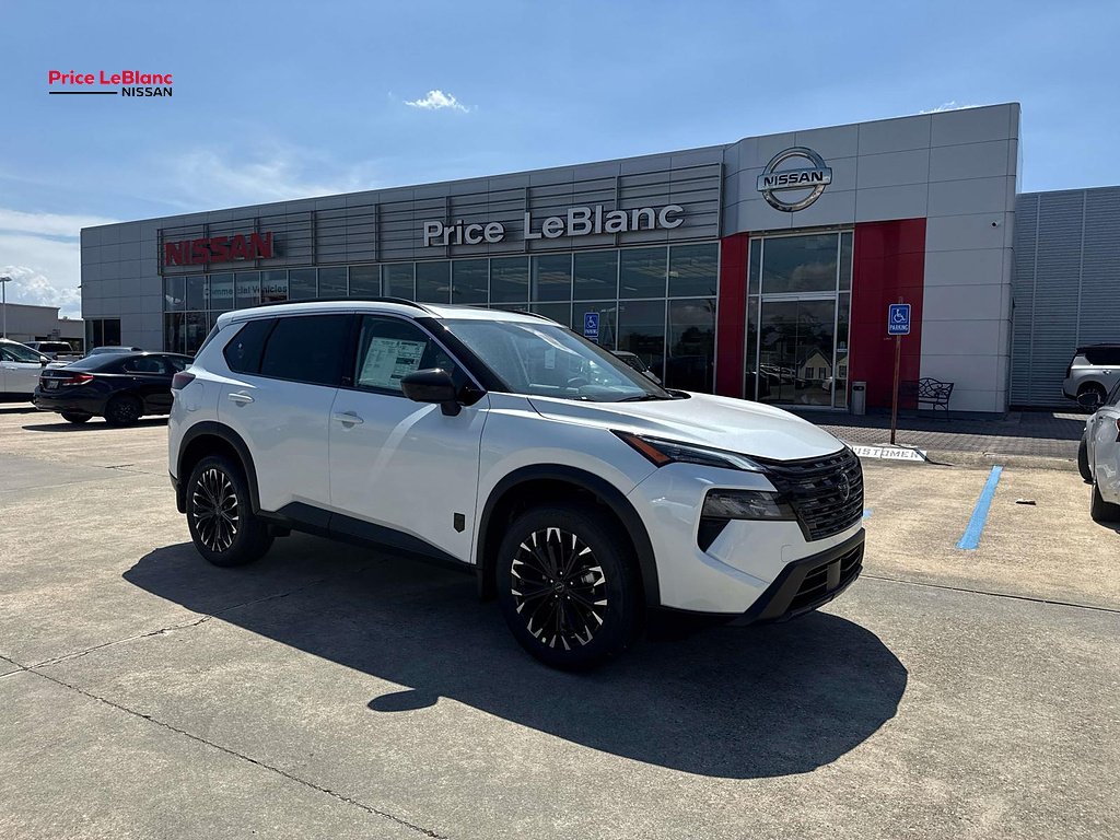 New 2026 Everest White Pearl TriCoat Nissan Dark Armor™ image 1