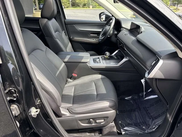 Certified Used 2024 Jet Black Mazda Preferred image 16