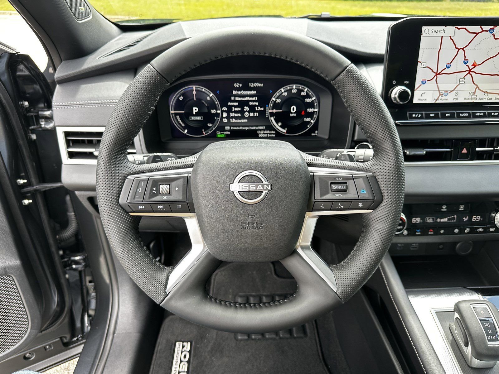 New 2026 Gray Nissan Platinum image 23