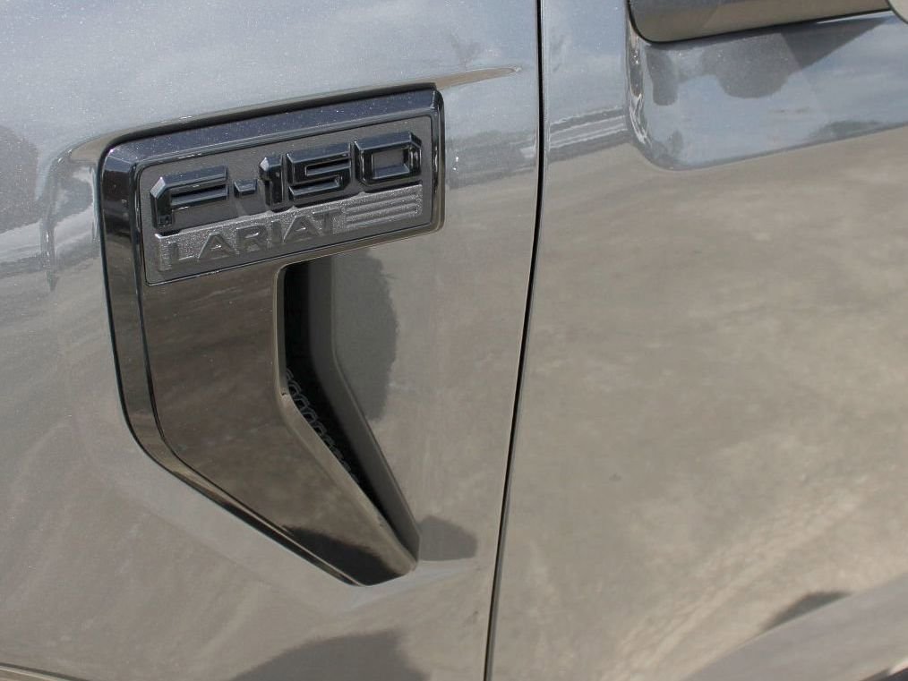 2025 Ford F-150 Lariat - Photo 4