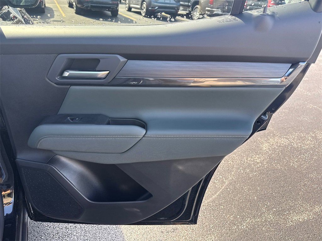 2026 GMC TERRAIN - Image 33