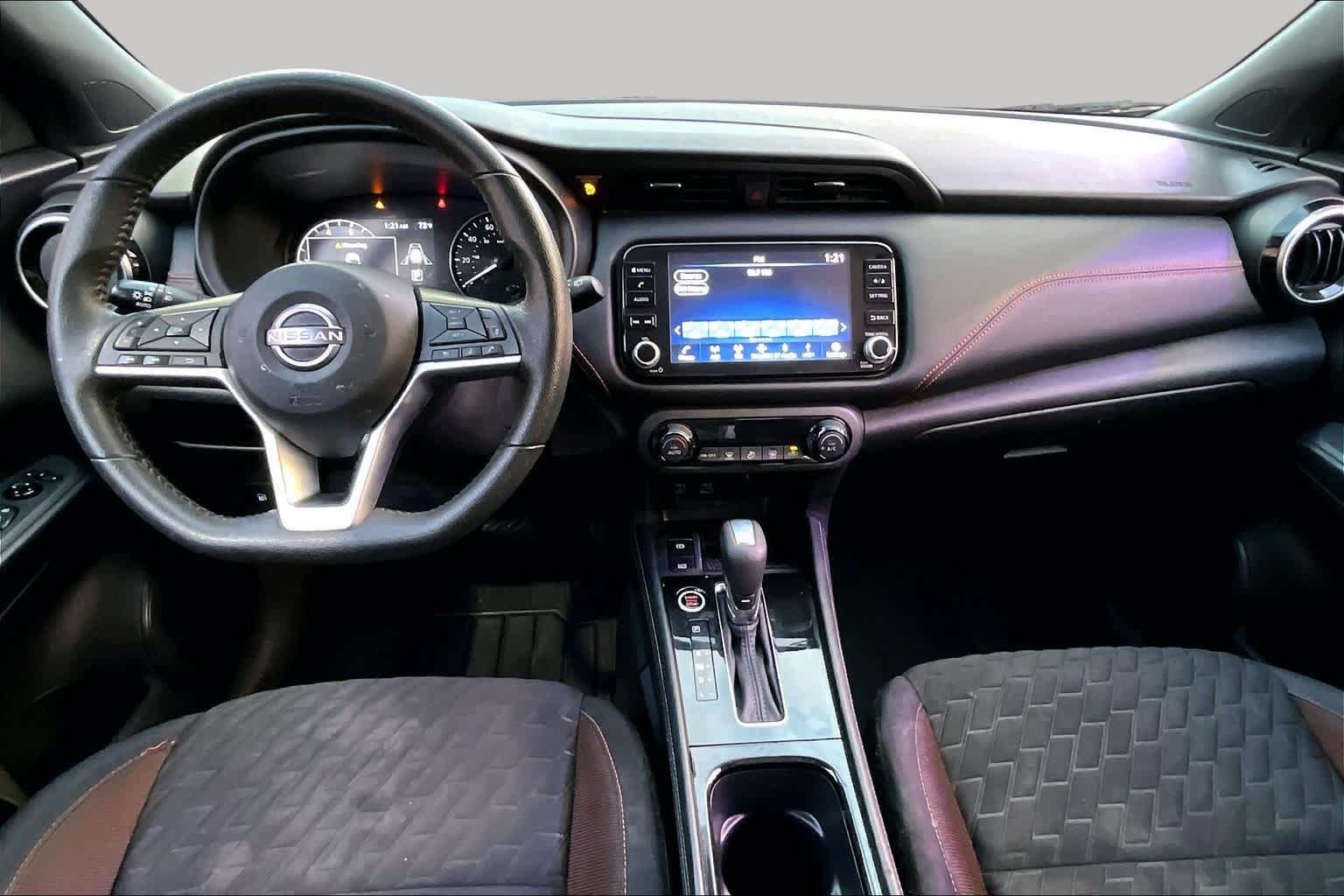 Used 2022 Boulder Gray Pearl Nissan SR image 14