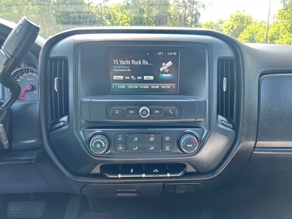 2018 Chevrolet Silverado 1500 Custom - Photo 21