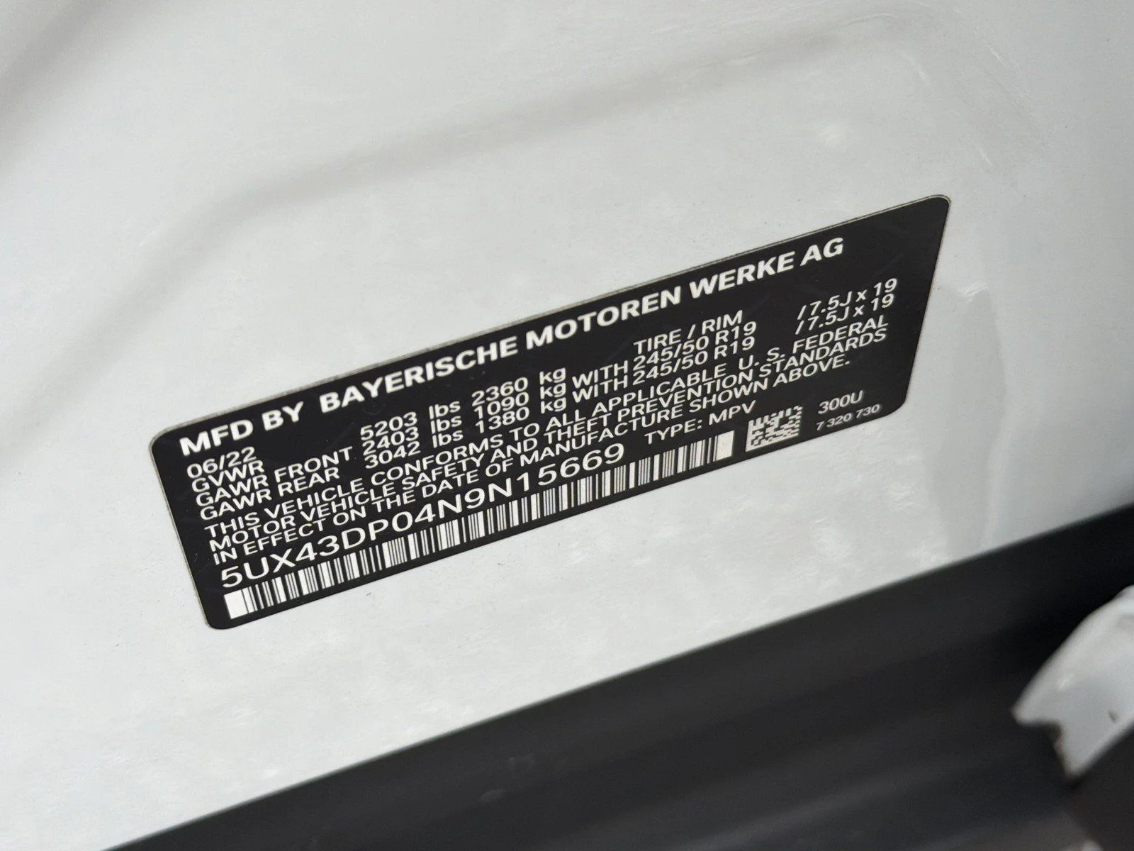 Used 2022 Alpine White BMW sDrive30i image 38