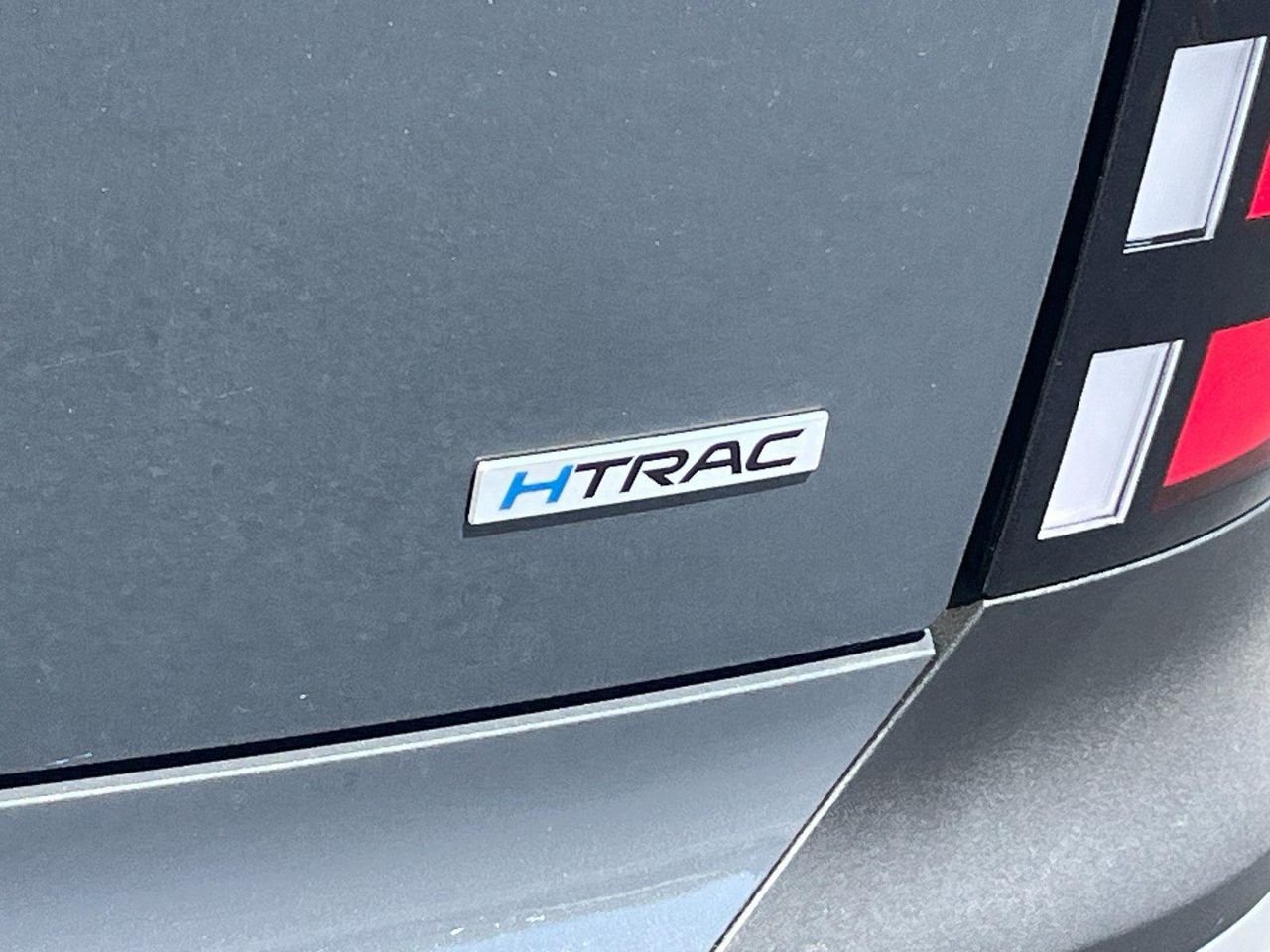 New 2026 Gray Hyundai SEL Premium 8P image 25
