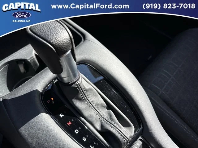 Used 2023 White Honda LX image 30