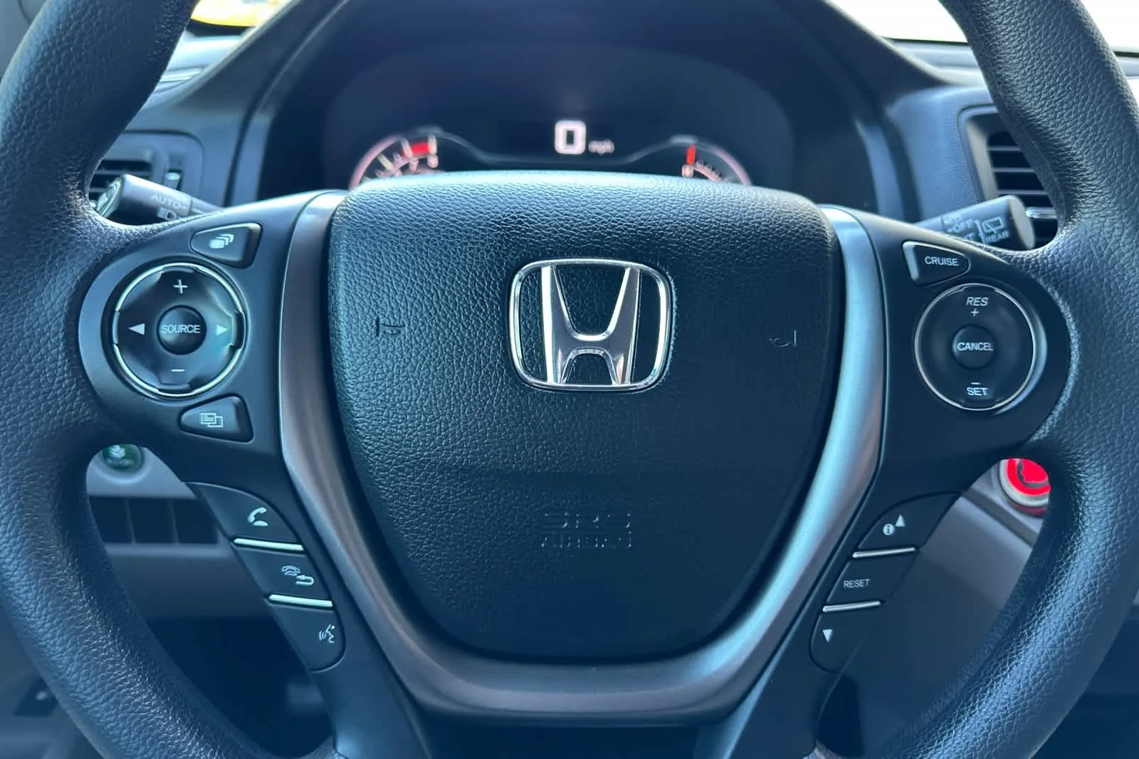 Used 2018  Honda EX image 24