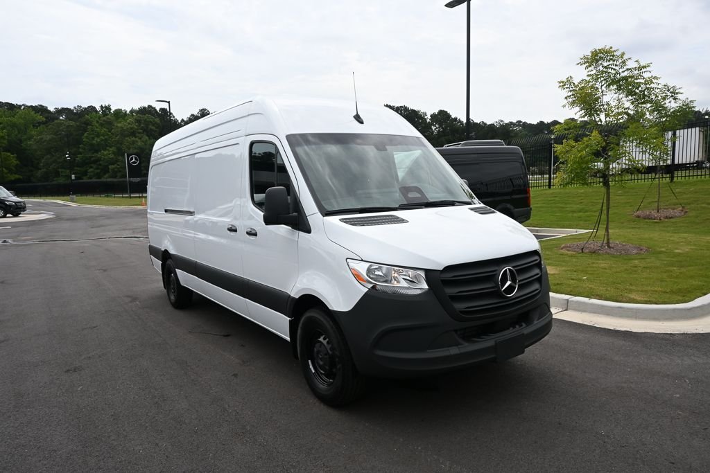 New 2026 Arctic White Mercedes-Benz  image 21