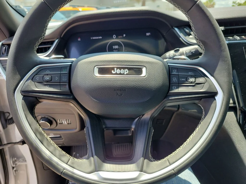 Used 2024 Bright White Clearcoat Jeep Laredo X image 19