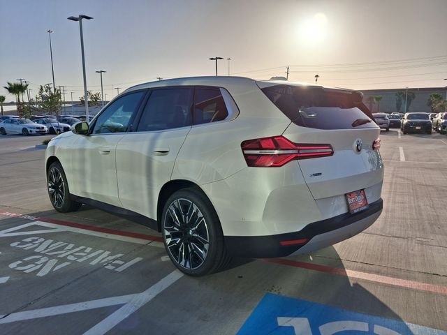 Used 2026 White BMW 30 xDrive image 5