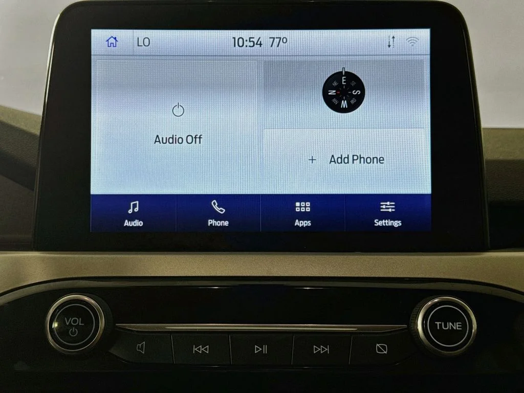 Used 2020 Black Ford SE image 17