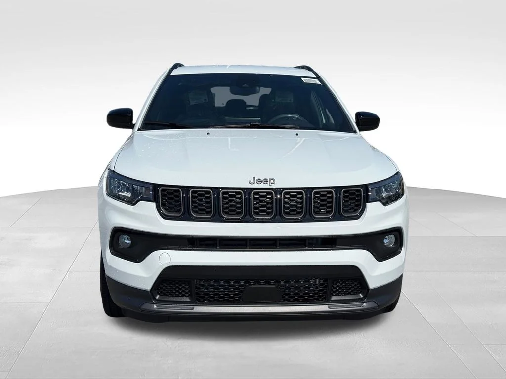 New 2026 Bright White Clear-Coat Exterior Paint Jeep Latitude image 28
