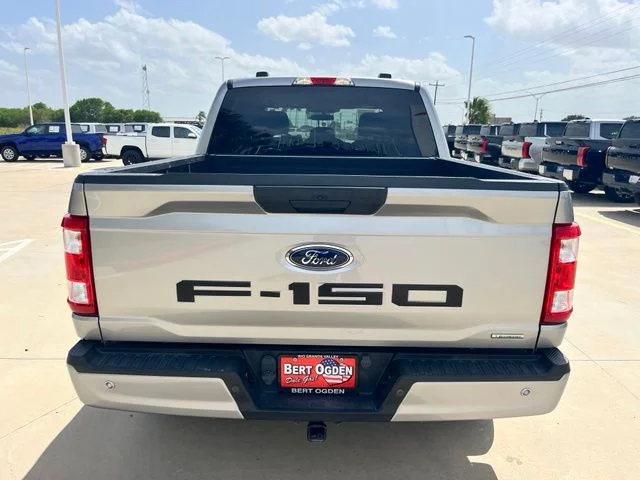 Used 2022 Silver Ford XL image 3