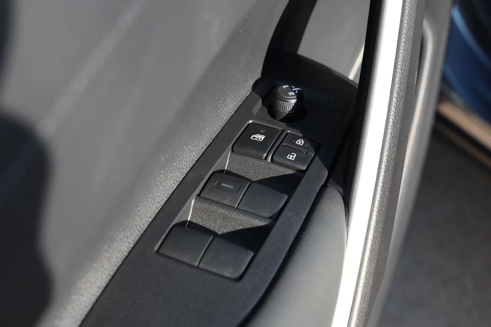 New 2026 Celestite Toyota LE image 24