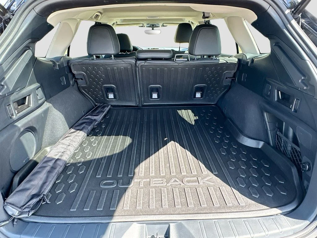 Used 2025 Black Subaru Limited image 32