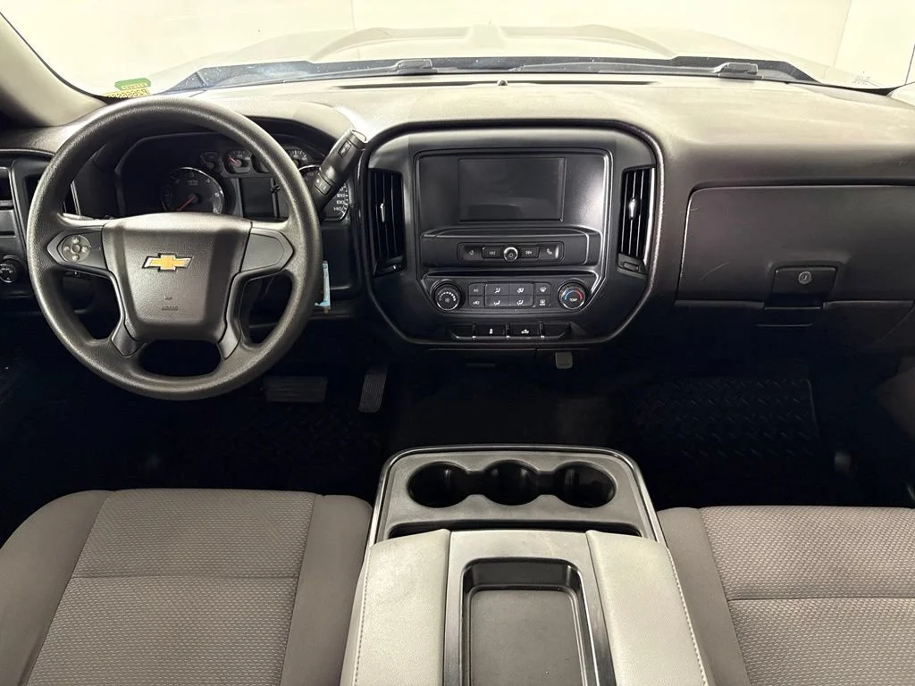 Used 2018 BLACK Chevrolet Custom image 40