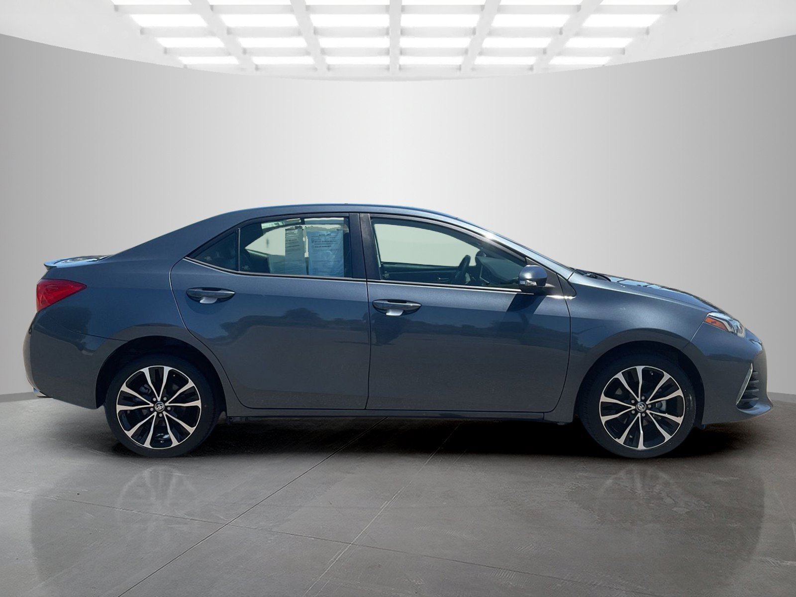 Certified Used 2017 Slate Metallic Toyota SE image 6