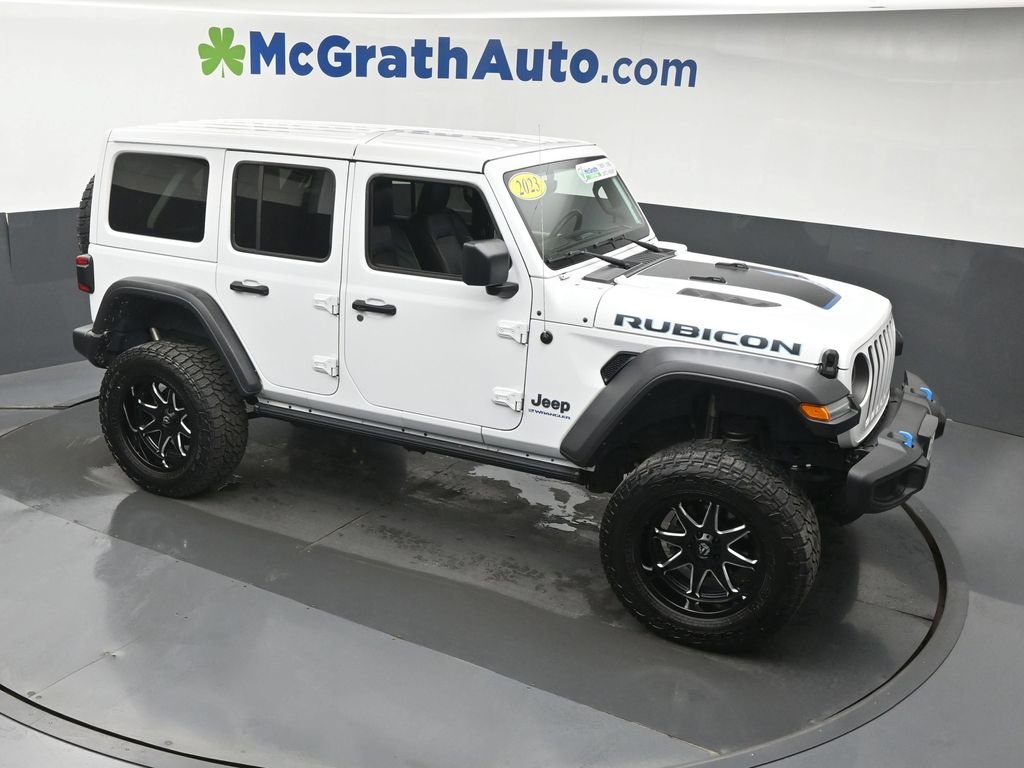 Used 2023 White Jeep Rubicon 4xe image 3