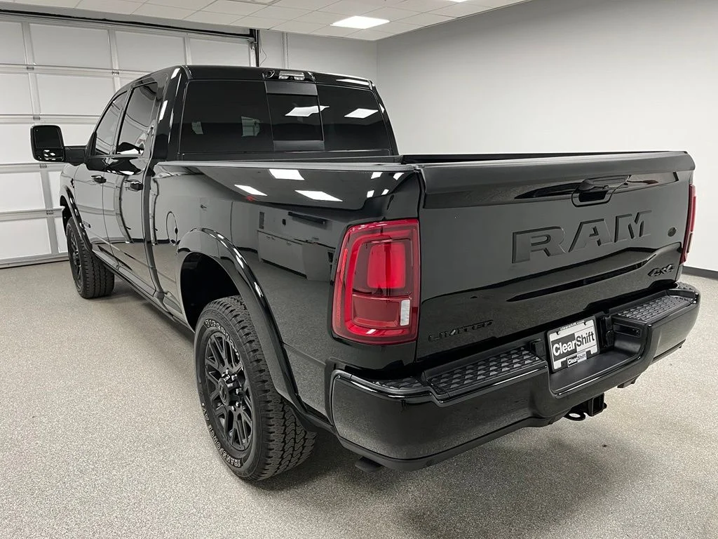 2025 RAM Ram 2500 Pickup Limited - Photo 8