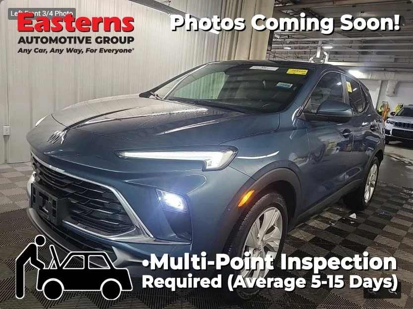 Used 2024 Blue Buick Preferred image 1
