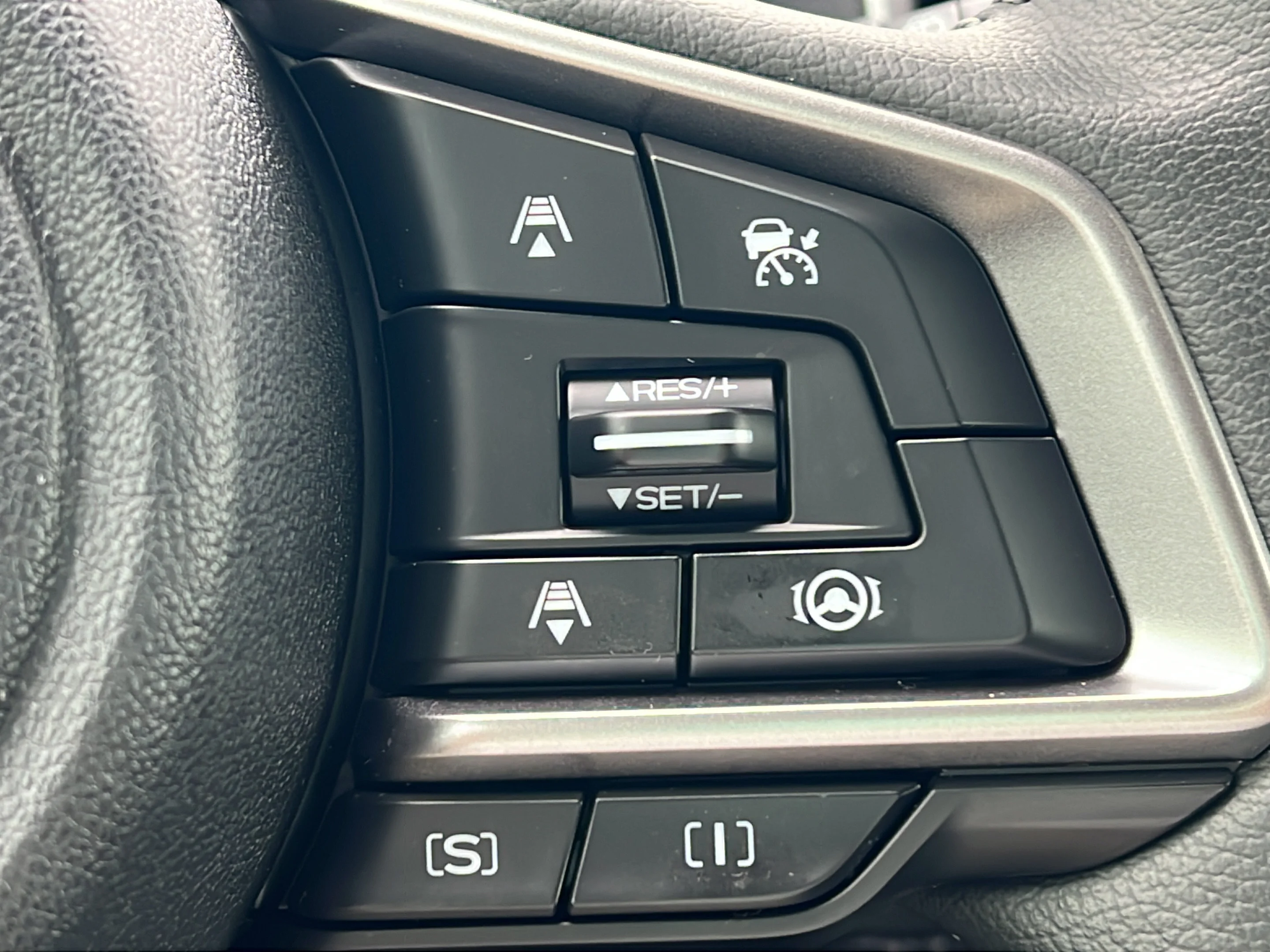 Used 2023 Crystal White Pearl Subaru Touring image 23