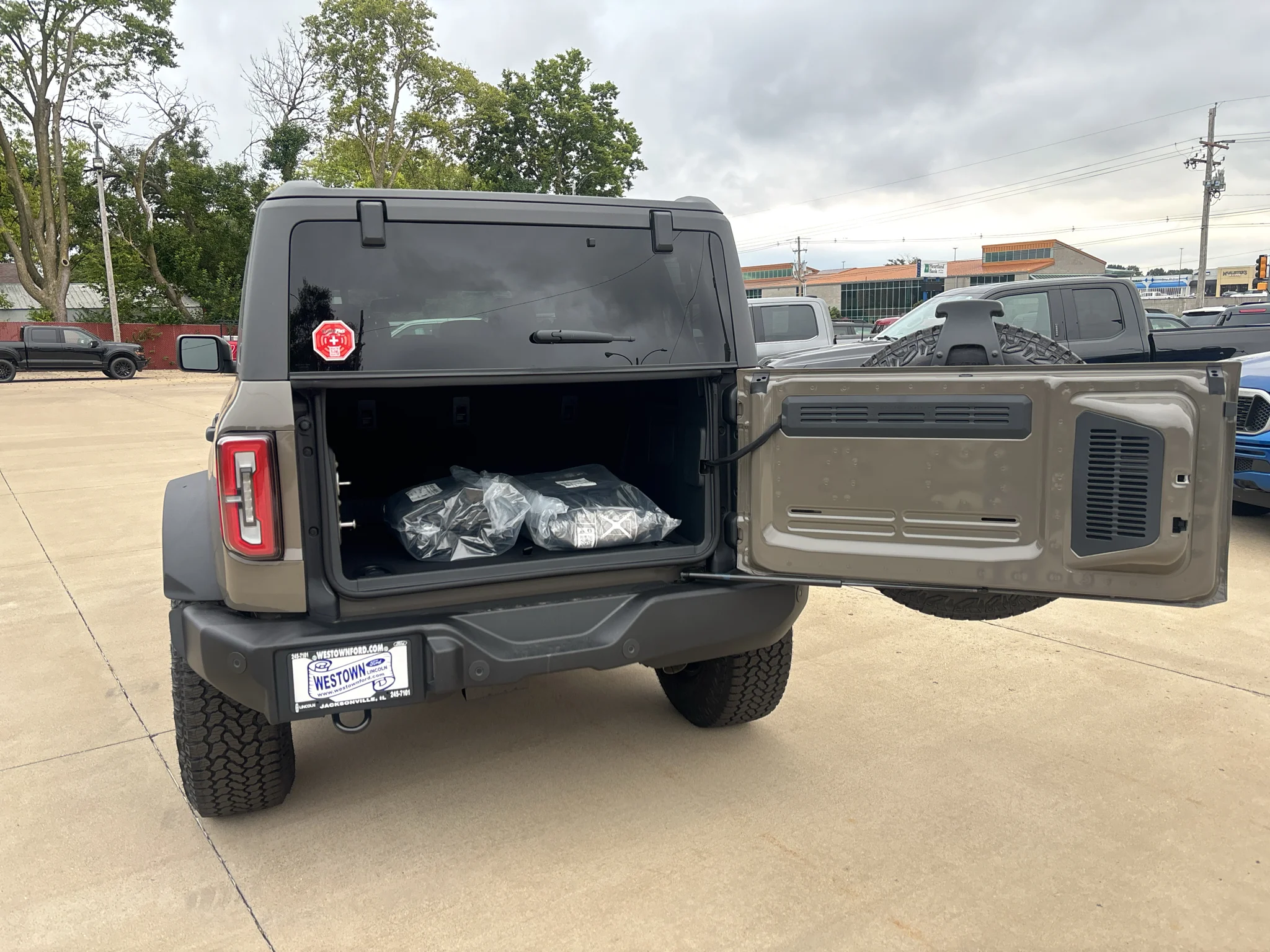 New 2026 Marsh Gray Ford Outer Banks® image 22
