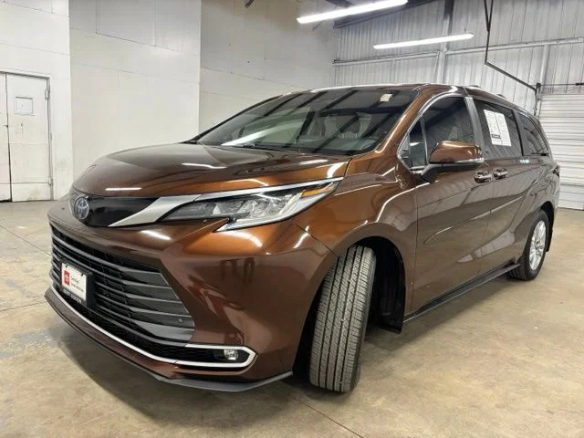 Used 2024 Brown Toyota Limited image 3