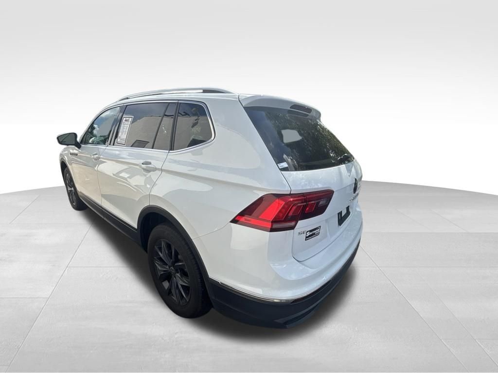 Used 2024 White Volkswagen 2.0T SE image 5