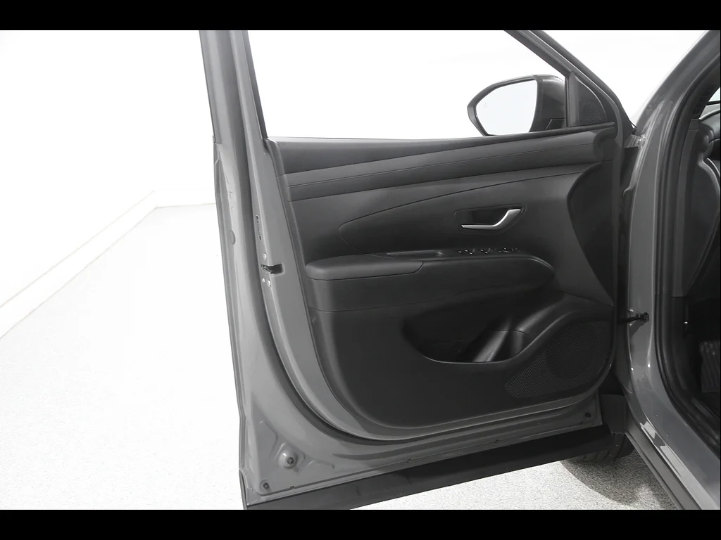 Used 2026 Gray Hyundai SEL image 4