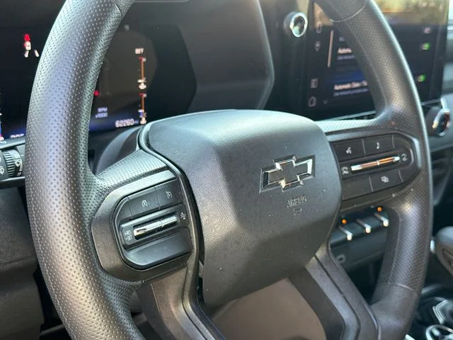 Used 2023 White Chevrolet Trail Boss image 29