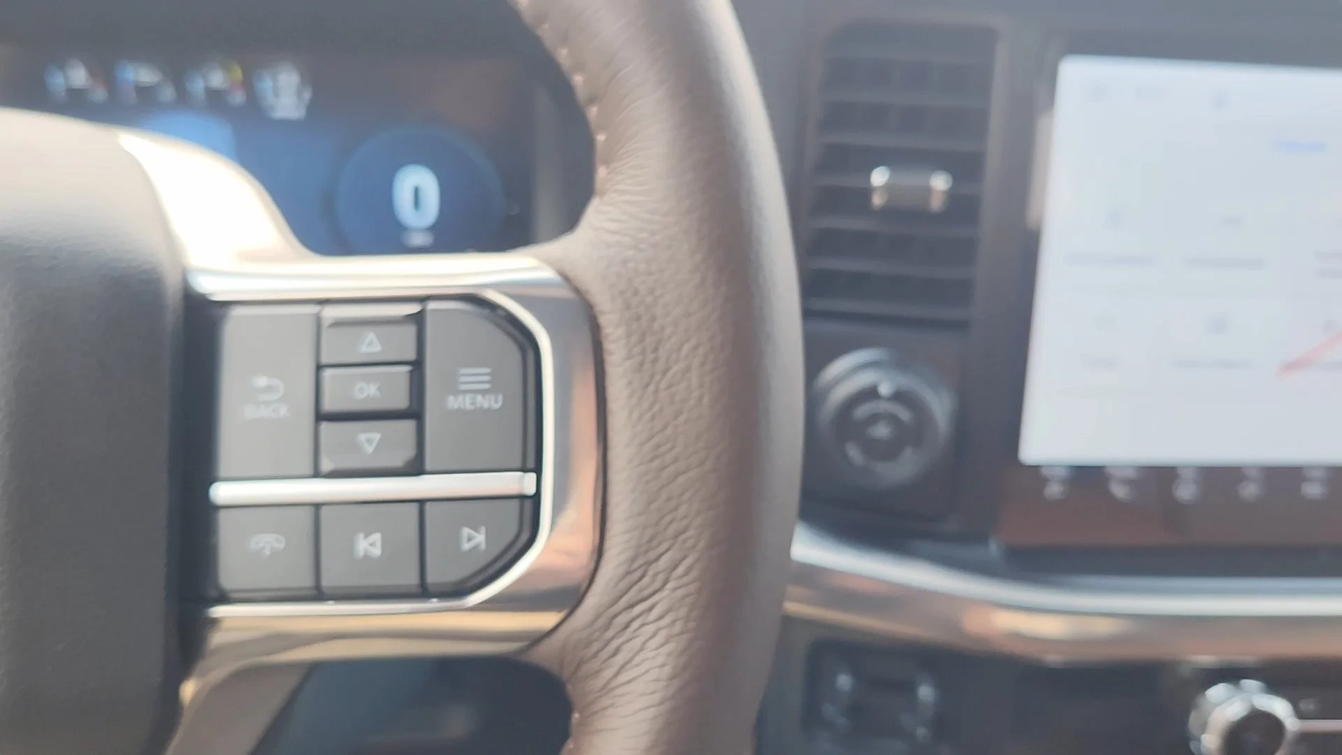 New 2026 Star White Metallic Tri-Coat Ford King Ranch image 18