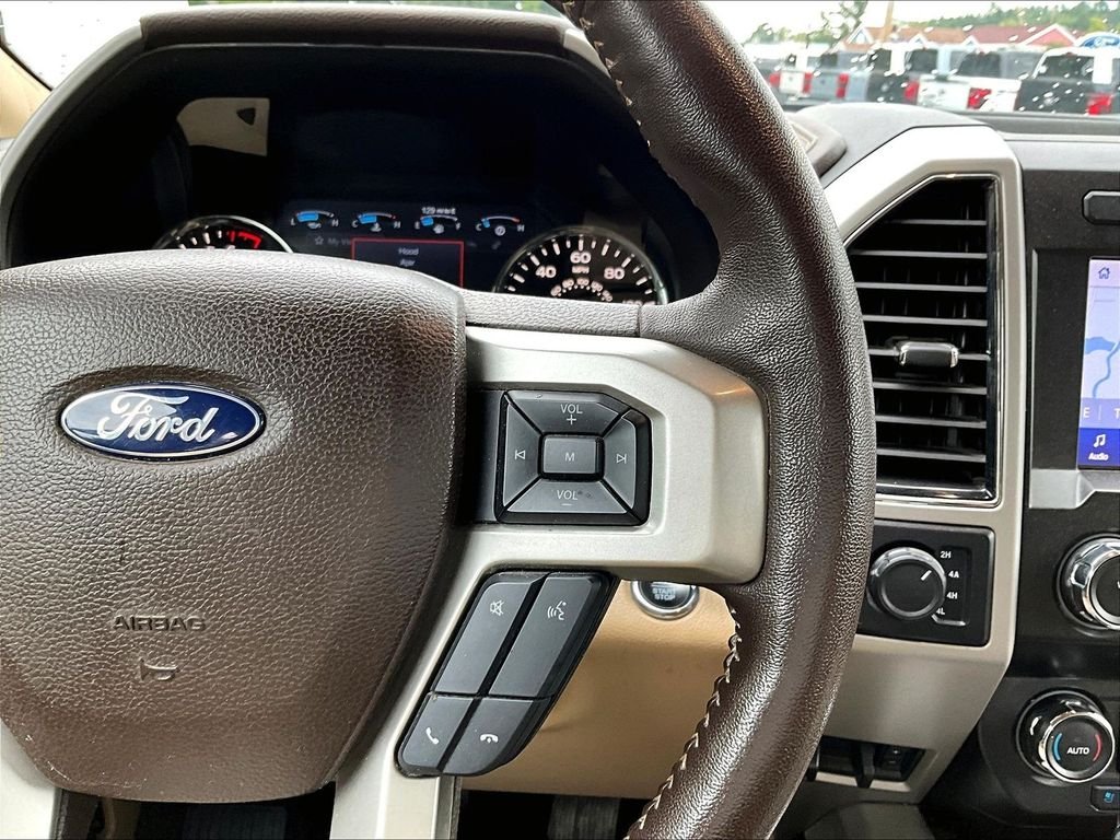 Used 2020 Black Metallic Ford Lariat image 24