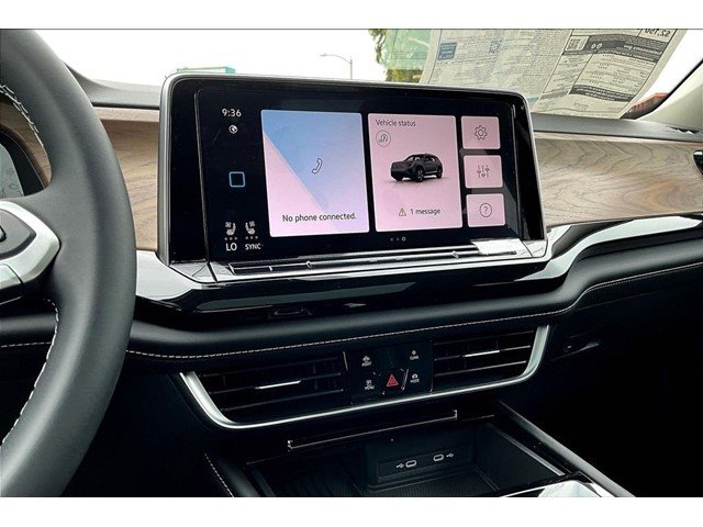 New 2026 Pure Gray Volkswagen 2.0T SE W/TECHNOLOGY image 17