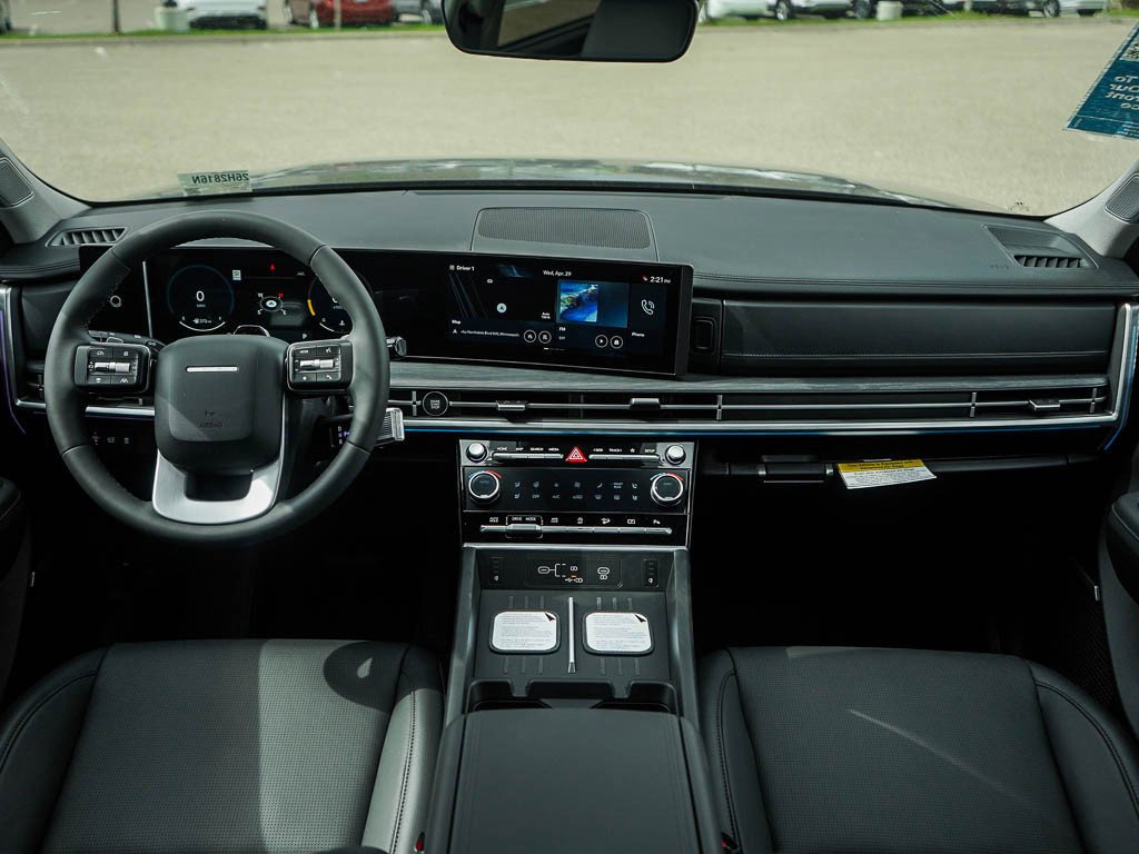 New 2026 Phantom Black Hyundai Limited 7P AWD image 15
