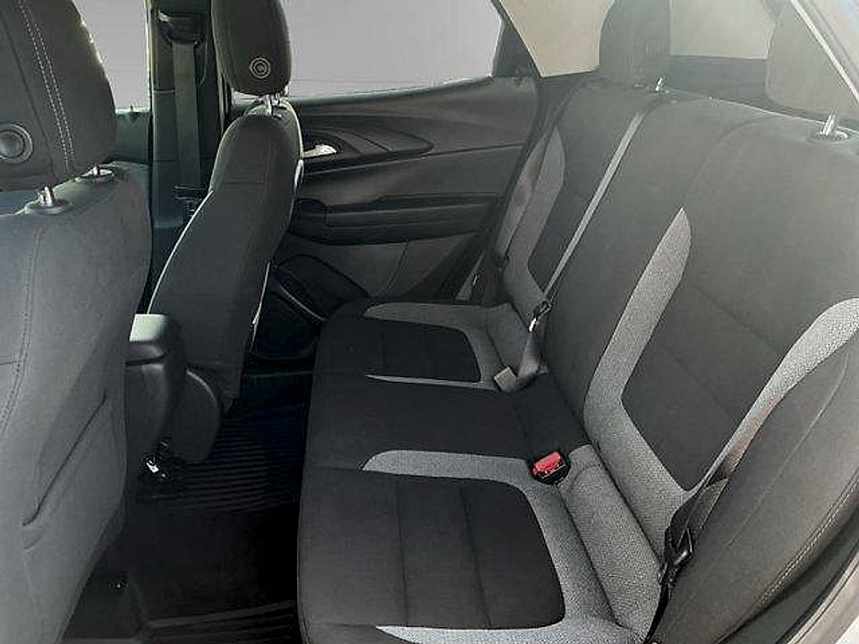 Used 2025 Sterling Gray Metallic Chevrolet AWD LT image 13