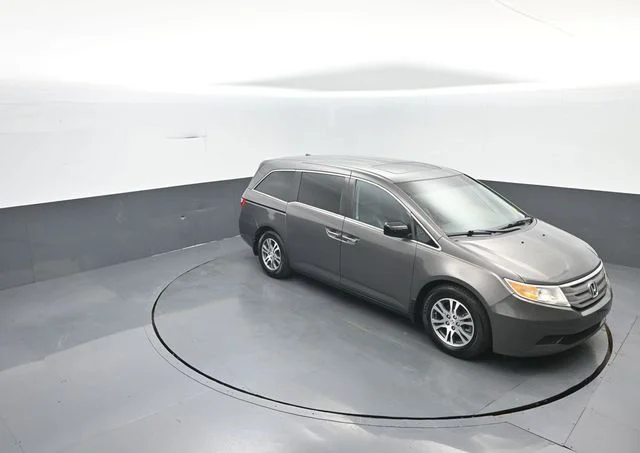 Used 2012 Polished Metal Metallic Honda EX-L image 23
