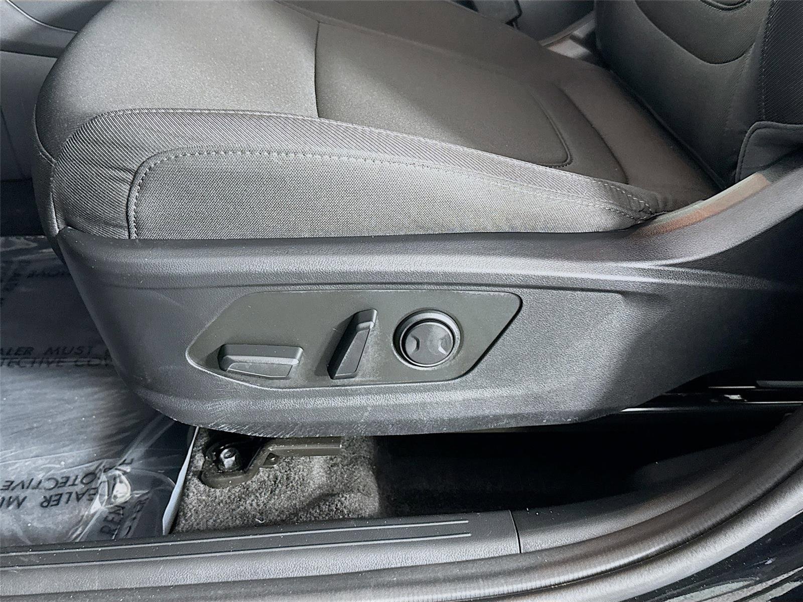 Used 2024 Black Pearl Hyundai SEL image 19